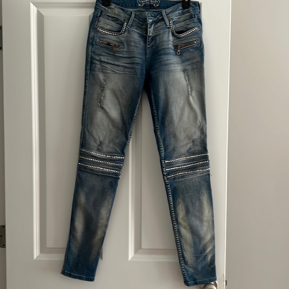 Cute timeless skinny jeans